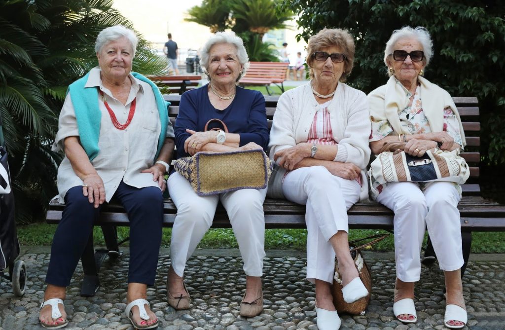 Голые пожилые бабули во всей их старческой красе