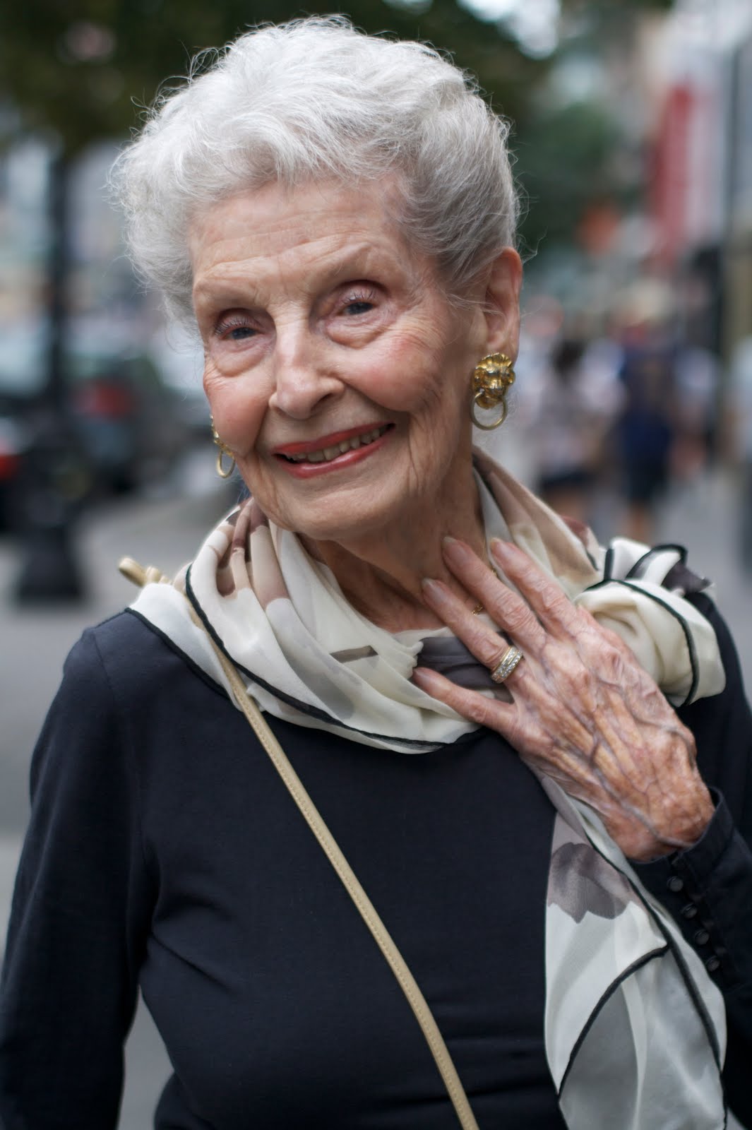 Beauty Secrets From Two Very Stylish 101 Year Old Ladies Advanced Style